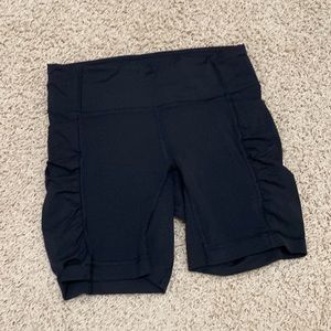 Lululemon shorts sz 4